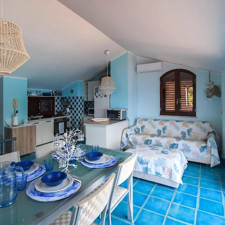 1 Bedroom Stunning In Holiday home Scilla